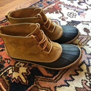 Sorel Women’s Out n About Classic Waterproof Boot Hiking Leather 7.5